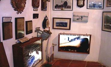 Descripción: D:\Desktop D\Curso_FIUBA III\Museo de la Fuerza de Submarinos\MUSEO- RINCON SUBM 209.JPG