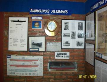Descripción: D:\Desktop D\Curso_FIUBA III\Museo de la Fuerza de Submarinos\Subs Alemanes_2.jpg
